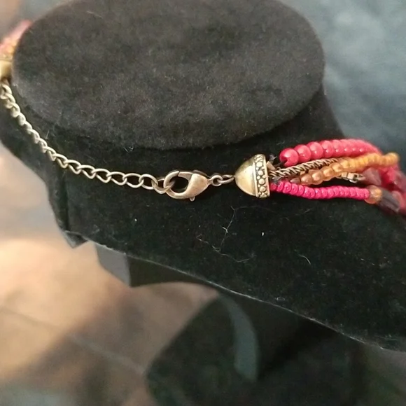 3 for 20. Vintage  red and gold  beaded  necklace. - Picture 4 of 9